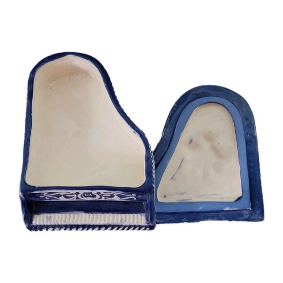 Baby Grand Piano Trinket Box Ceramic Blue And White Janet Williamson 1972 Marked - Picture 3 of 4